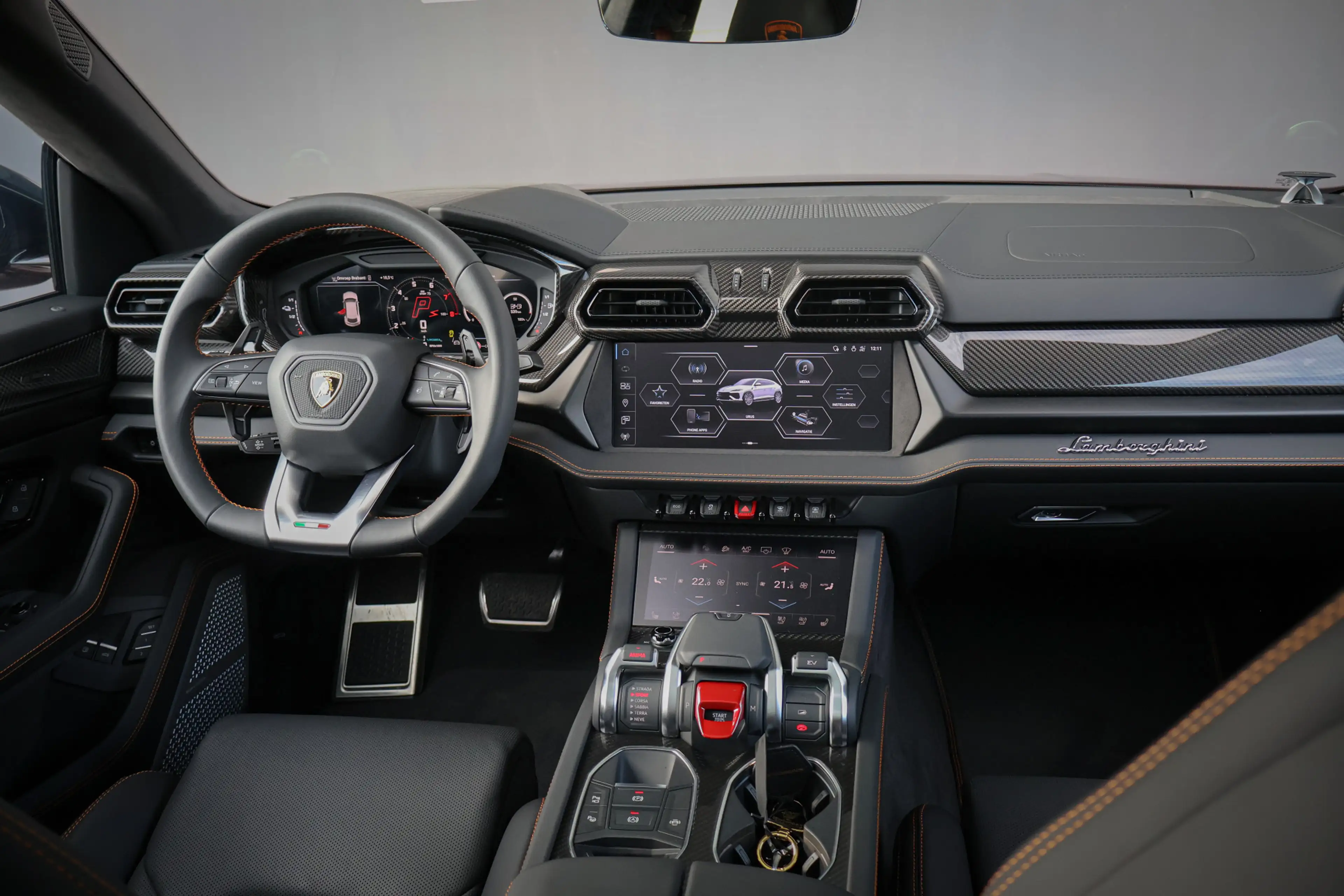 Lamborghini Urus SE 4.0 V8 Hybrid | AKRAPOVIC | BTW-AUTO | FULL PPF — photo 3