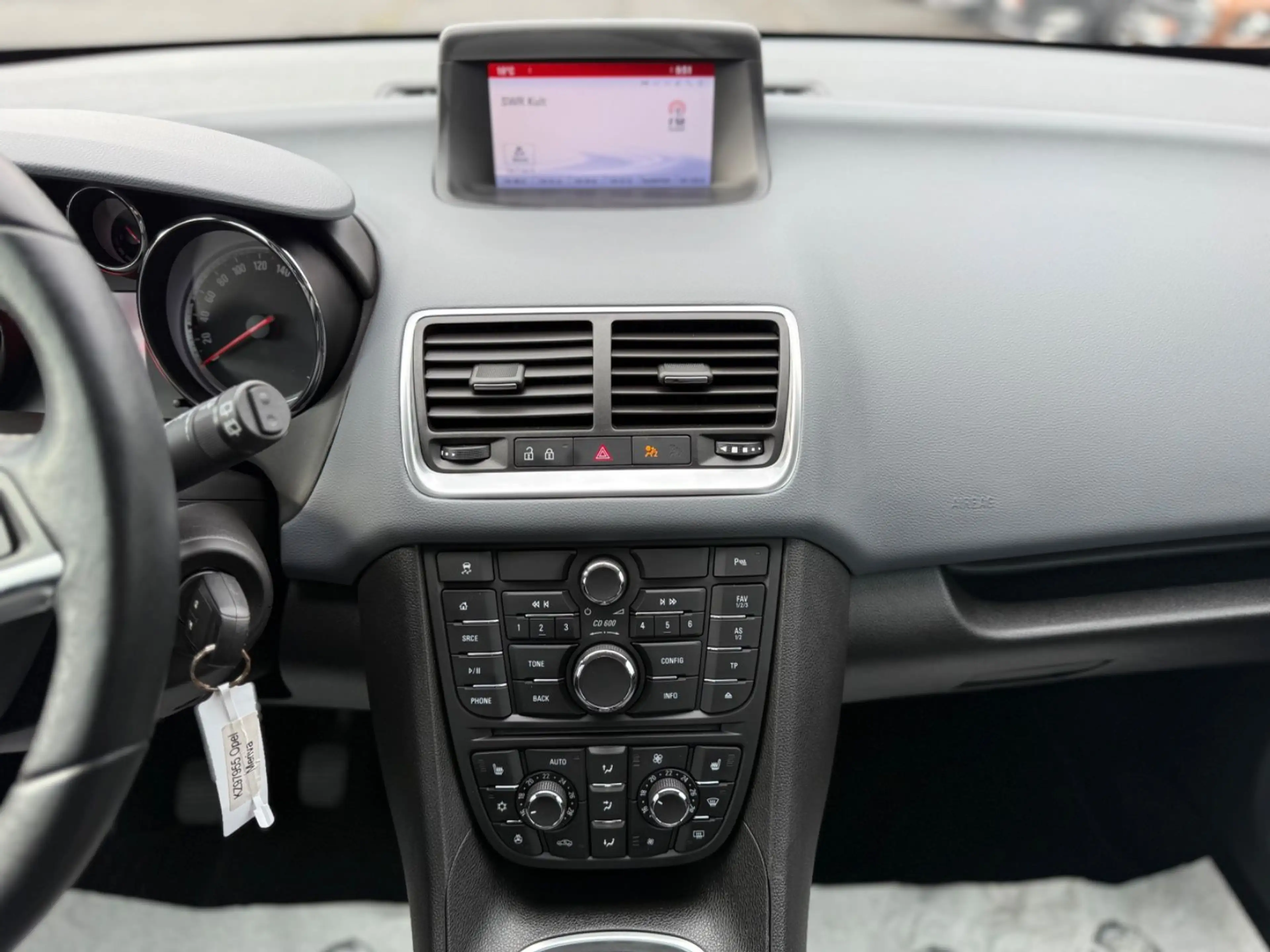 Opel Meriva B! TÜV NEU! Tempomat! — photo 14