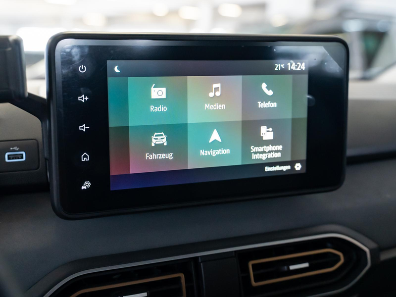 Dacia Jogger Extreme HYBRID 140 NAVI SHZ PDC KLIMA — photo 12