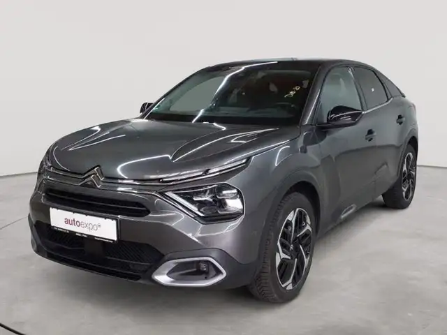 Citroen C4 view 2