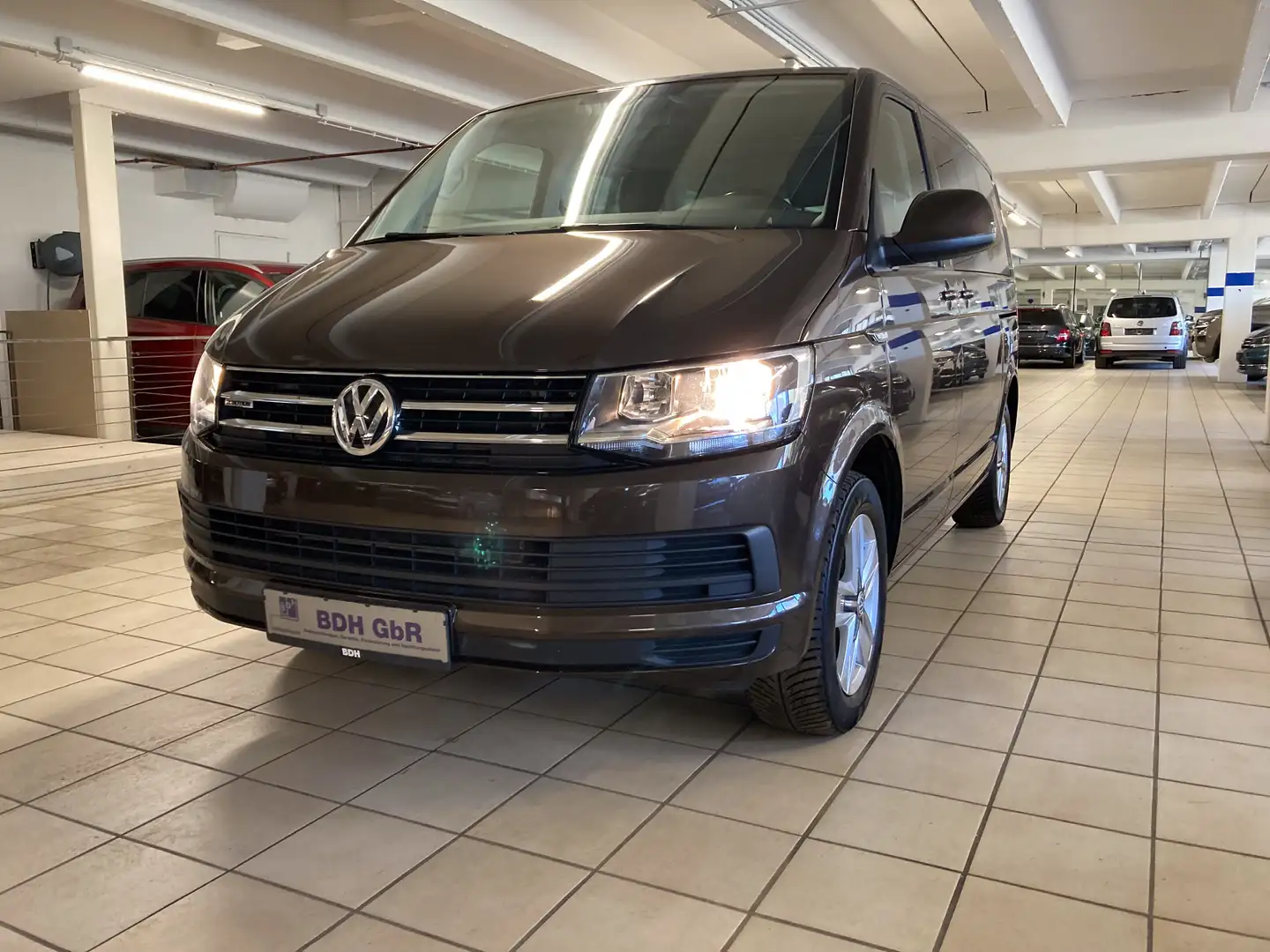 Volkswagen T6 Multivan 2.0 TDI Multivan Comfortline 4Motion DSG, Leder Rot - 1