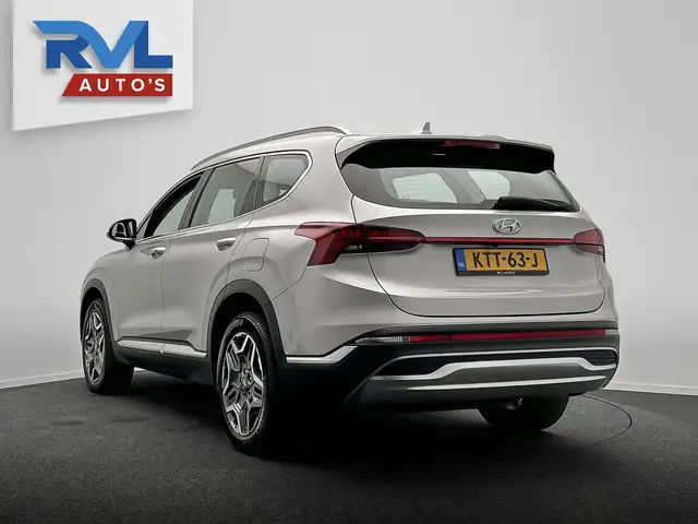 Hyundai Santa Fe view 3
