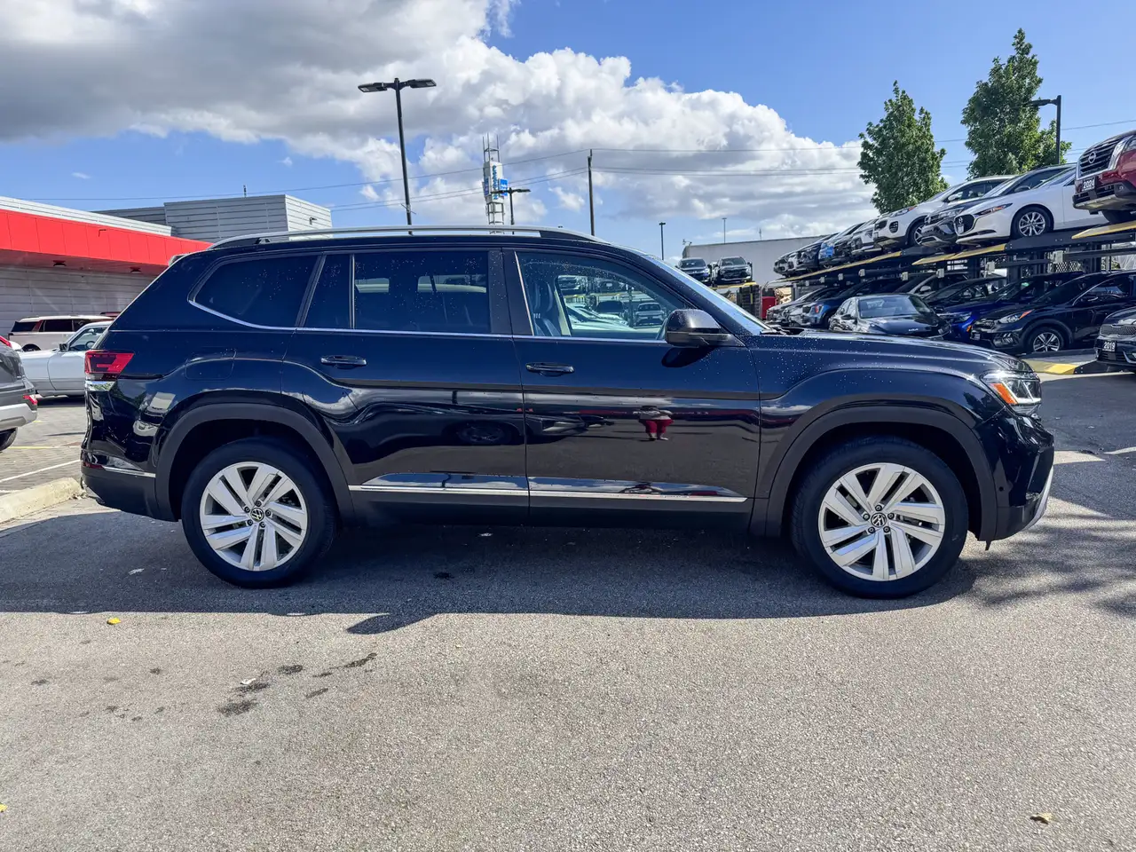 Volkswagen Atlas снимка Volkswagen Atlas