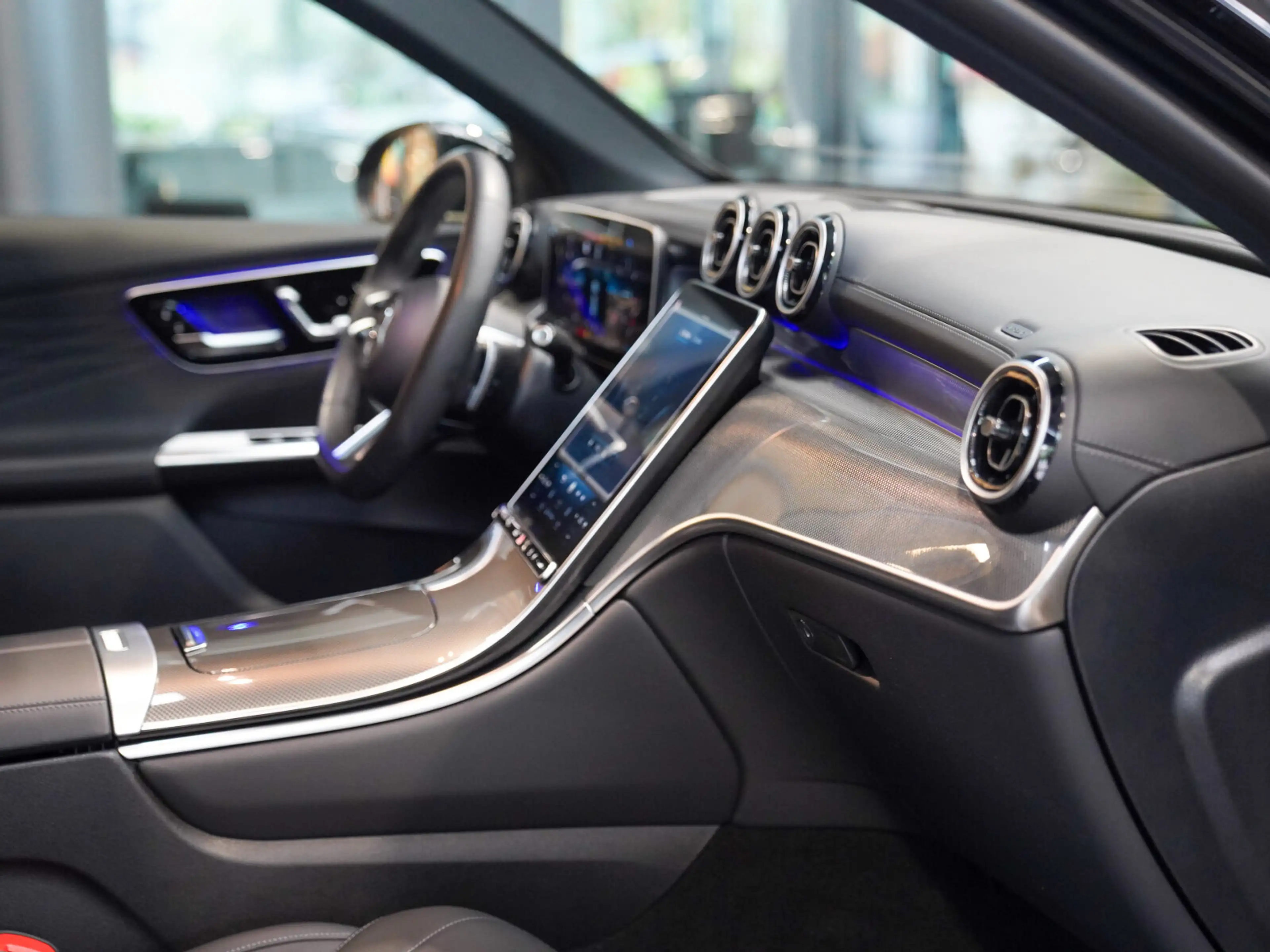 Mercedes-Benz GLC 300 GLC 300 d 4M AMG Pano Distro Burmester Airmatic — photo 13