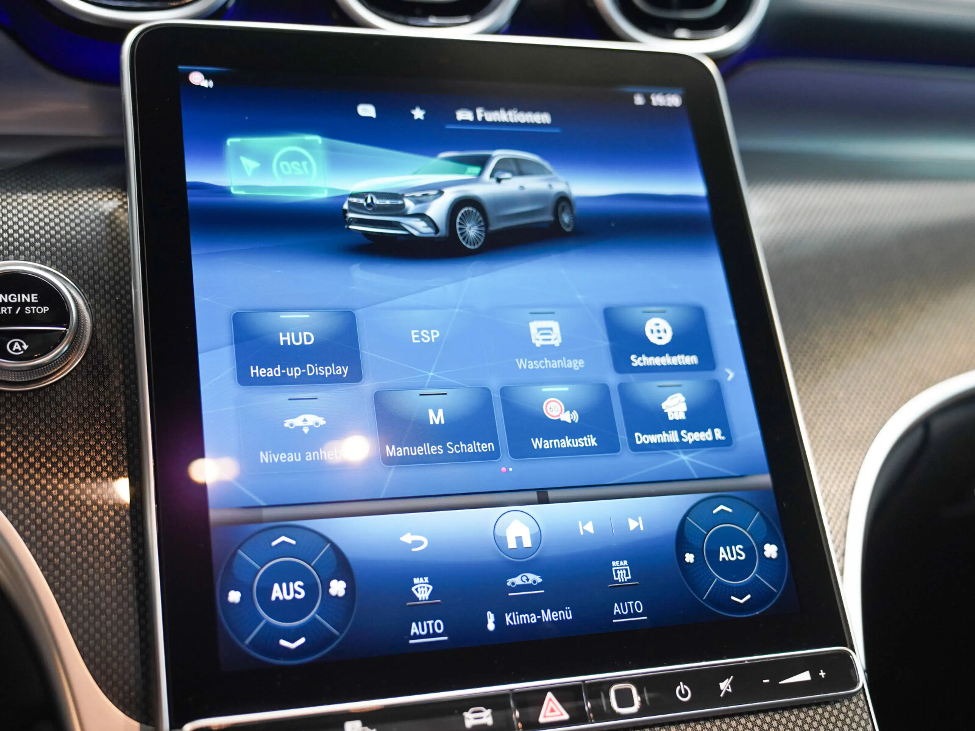 Mercedes-Benz GLC 300 GLC 300 d 4M AMG Pano Distro Burmester Airmatic — photo 26