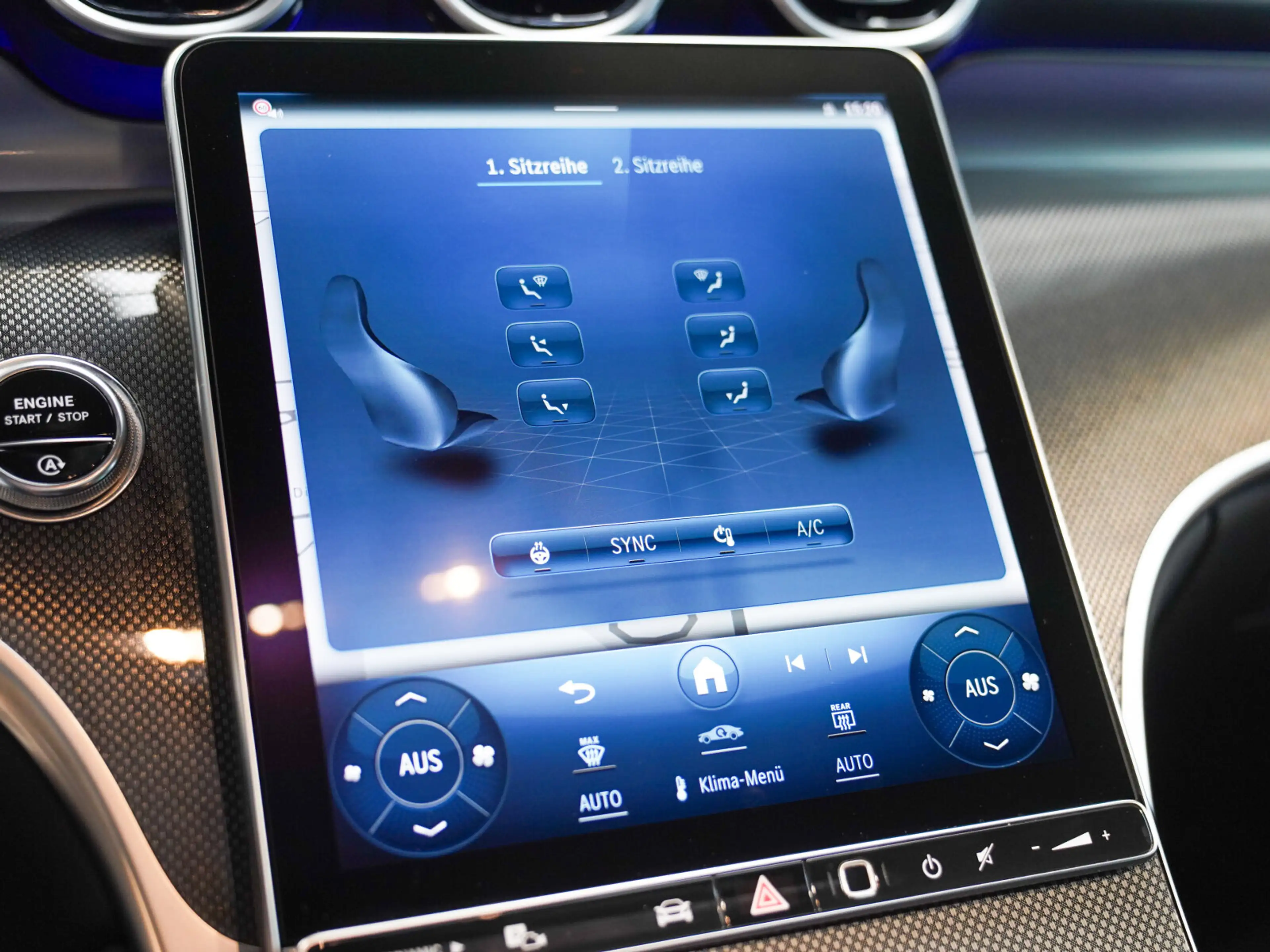 Mercedes-Benz GLC 300 GLC 300 d 4M AMG Pano Distro Burmester Airmatic — photo 21