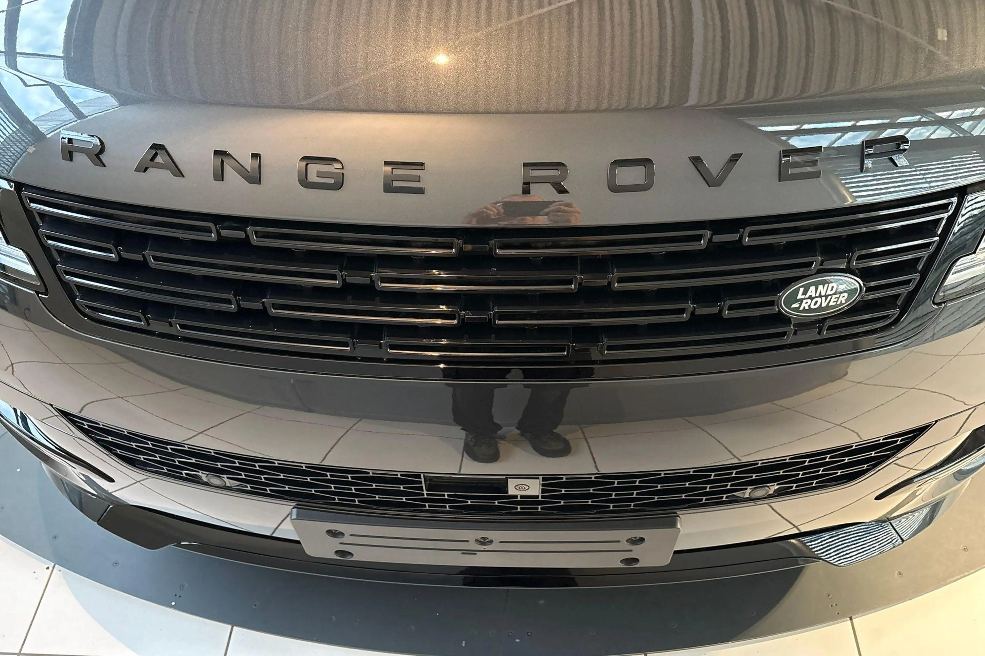 Land Rover Range Rover Sport P550e Autobiography | BLACK PACK | COLD CLIMATE PA — photo 23