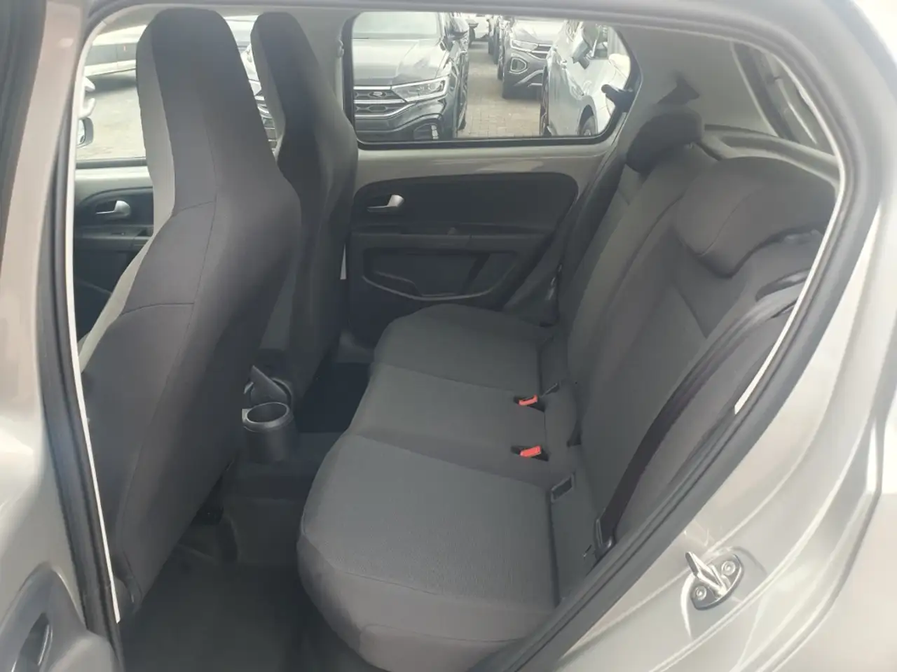 Volkswagen e-up! Edition Klimaautom DAB Ambiente Beleuchtung SHZ Rü 6