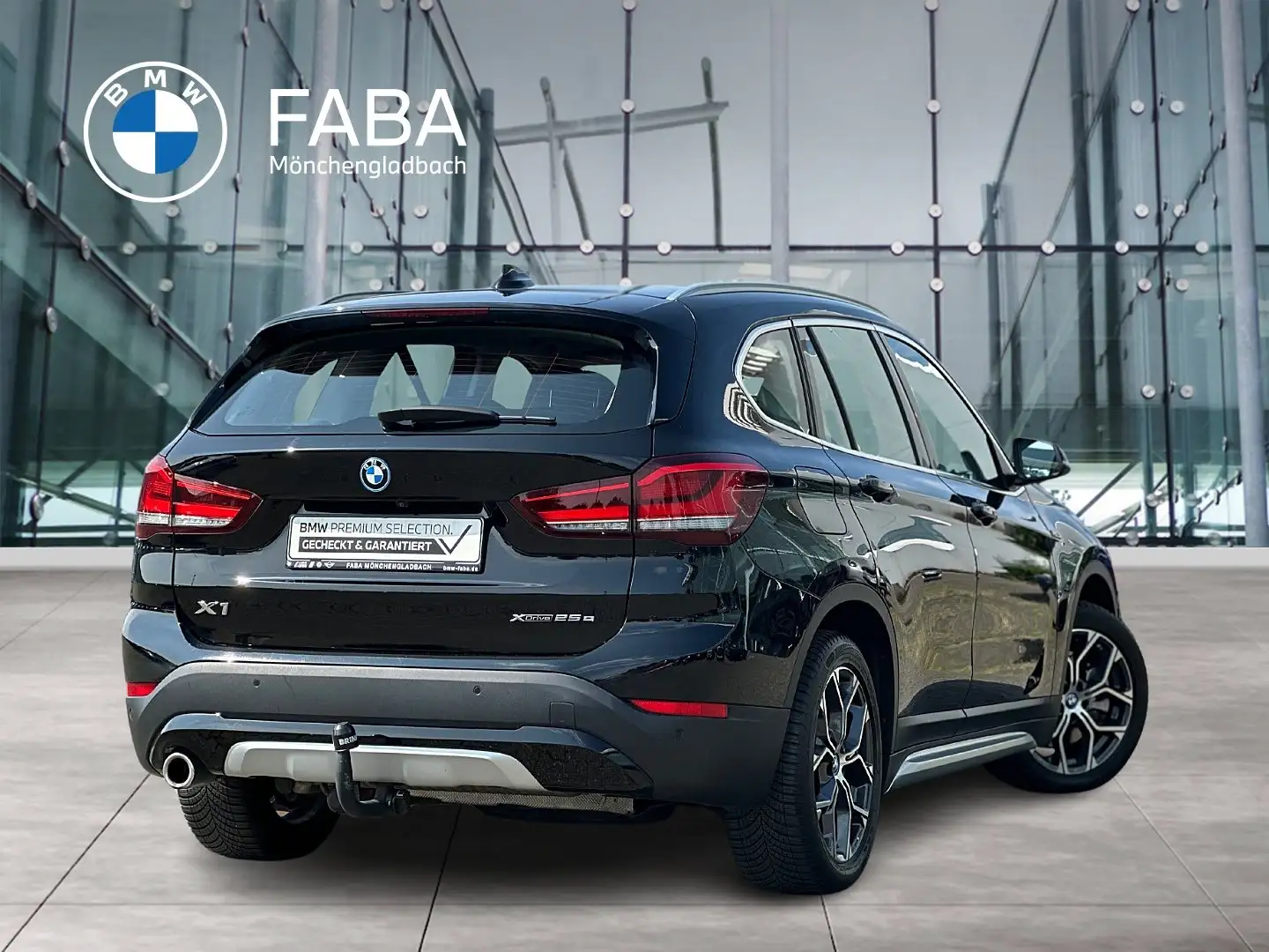 BMW X1 xDrive25e xLine HiFi DAB LED RFK Navi Shz Noir - 2