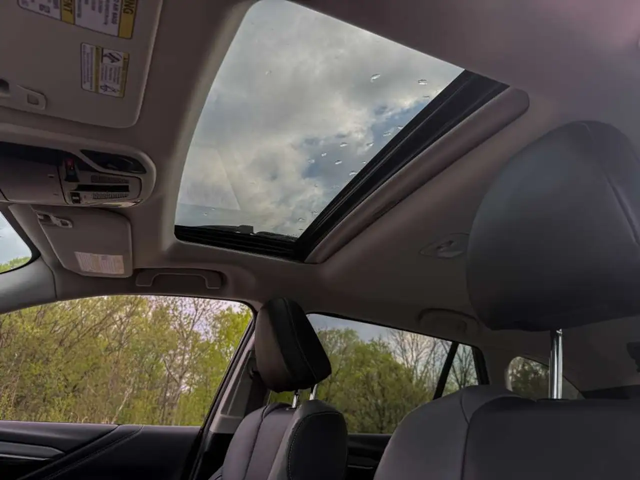Subaru OUTBACK снимка Subaru OUTBACK