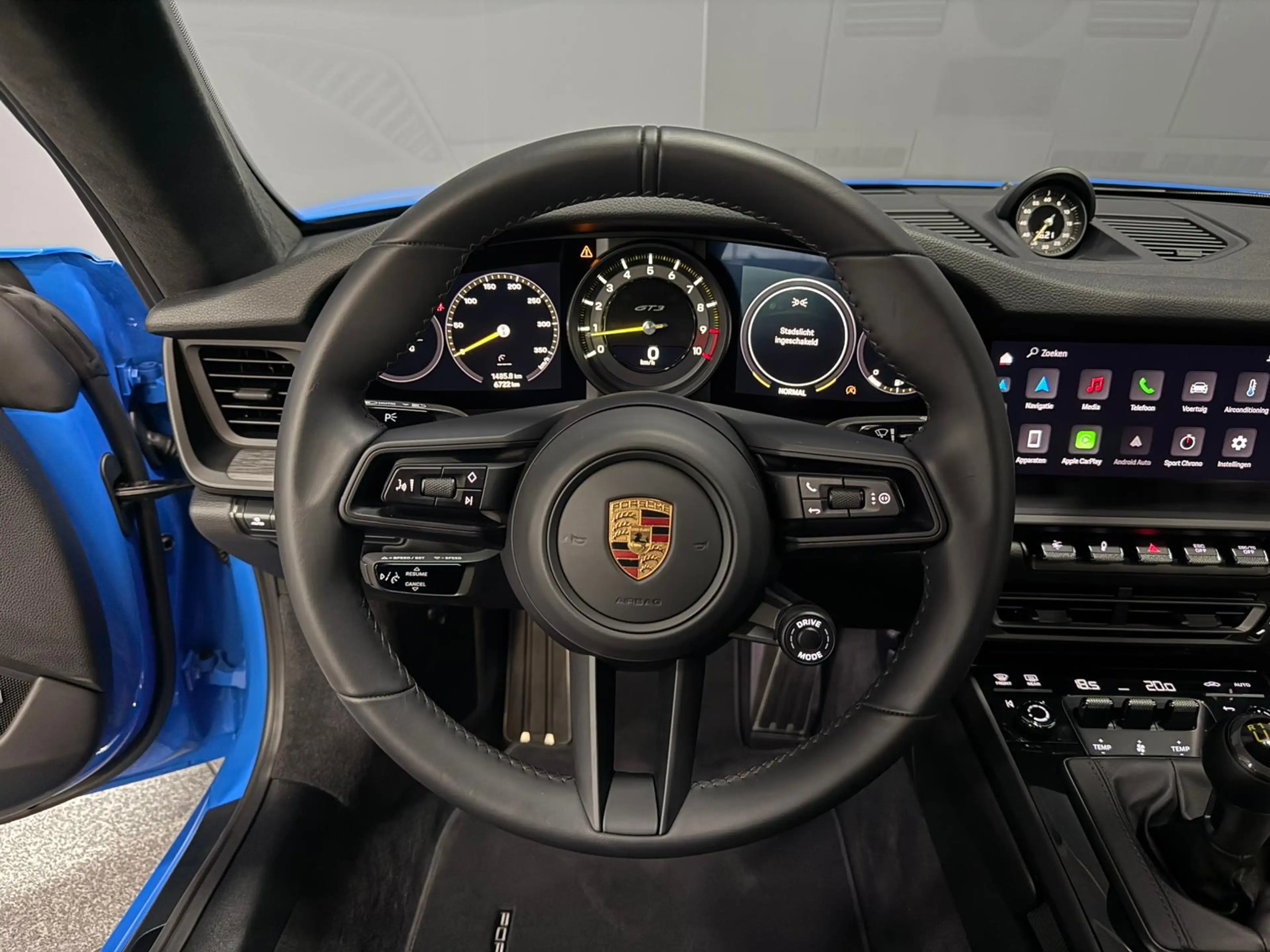 Porsche 992 4.0 GT3 Touring — photo 18
