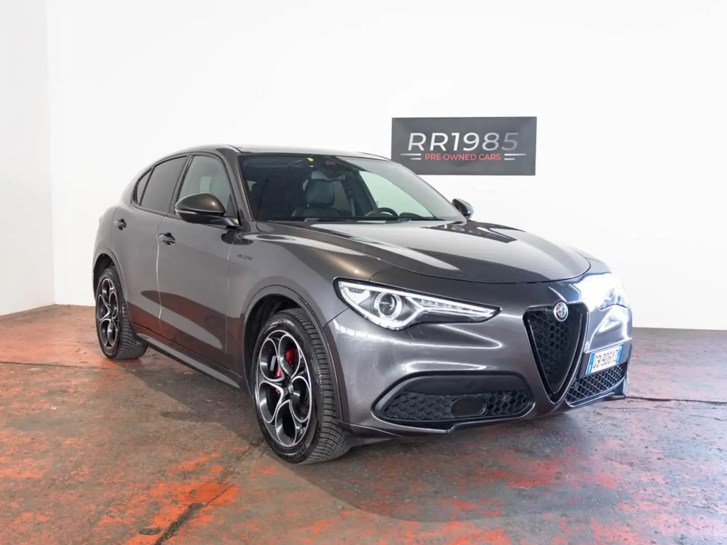 Alfa Romeo Stelvio 2.2 MJT Q4 210 CV Veloce *TETTO* Grigio - 1