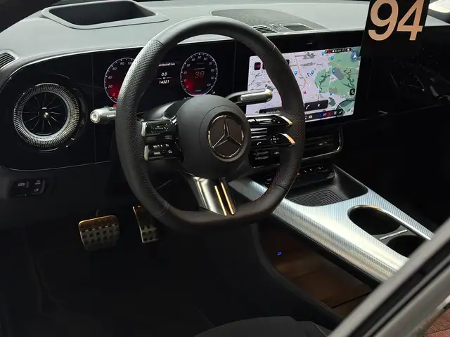 Mercedes-Benz Cla view 14