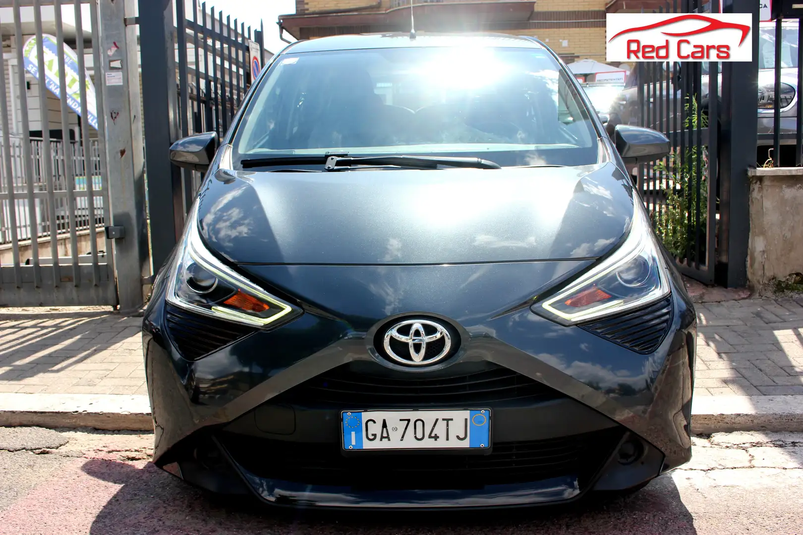 Toyota Aygo 1.0 72CV *PREZZO VERO*AUTOMATICA UNIPRO TELECAMERA - 2