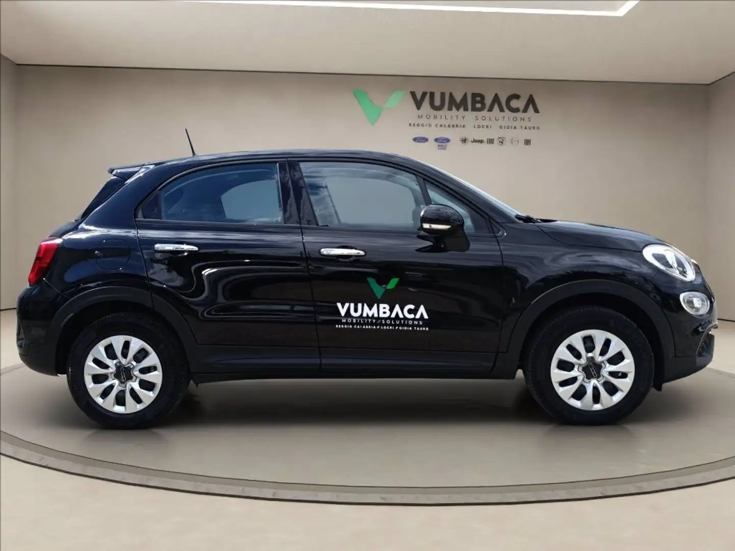 Fiat 500X 1.5 t4 hybrid Club 130cv dct Zwart - 2