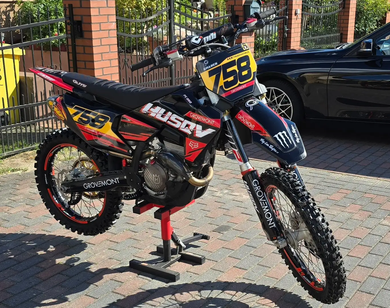 Husqvarna FC 250 2023 Schwarz - 1