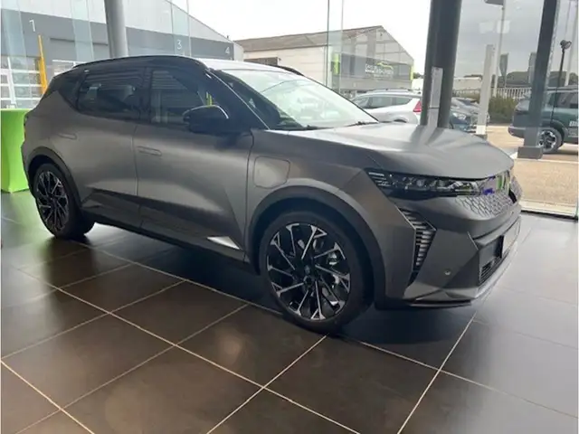 Renault Scenic Esprit Alpine 220 long range