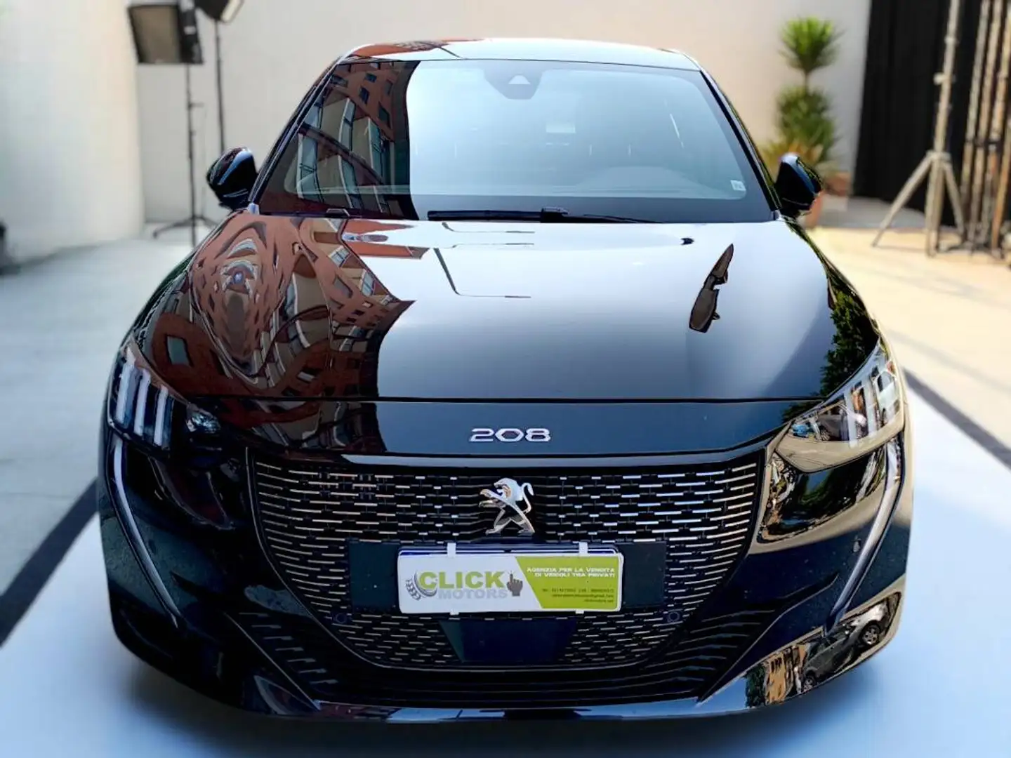 Peugeot 208 208 II 2022 1.2 puretech Active Pack s&s 100cv Zwart - 2