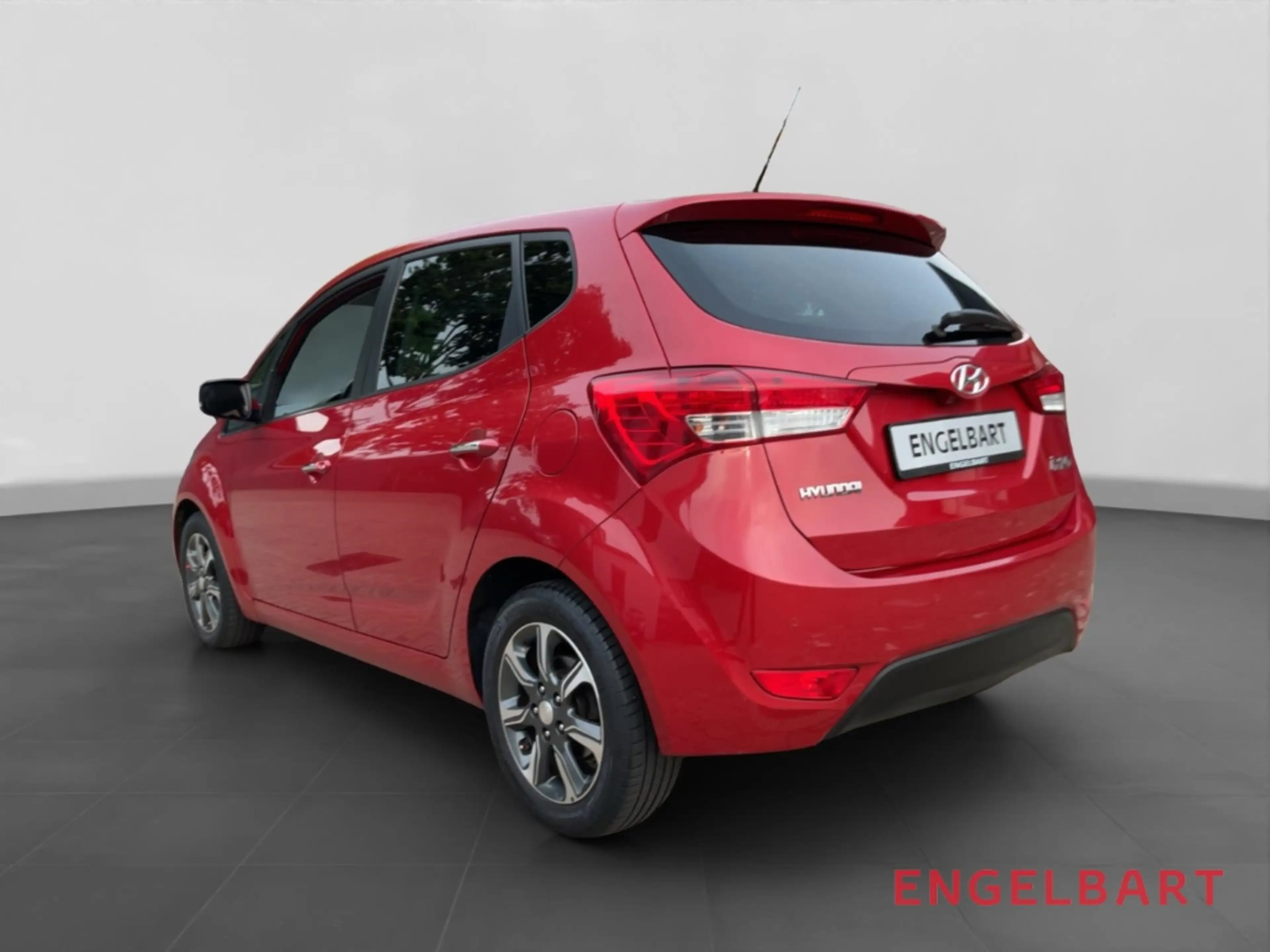 Hyundai iX20 Style 1.6  Temp PDC Navi. Regensensor GA — photo 3