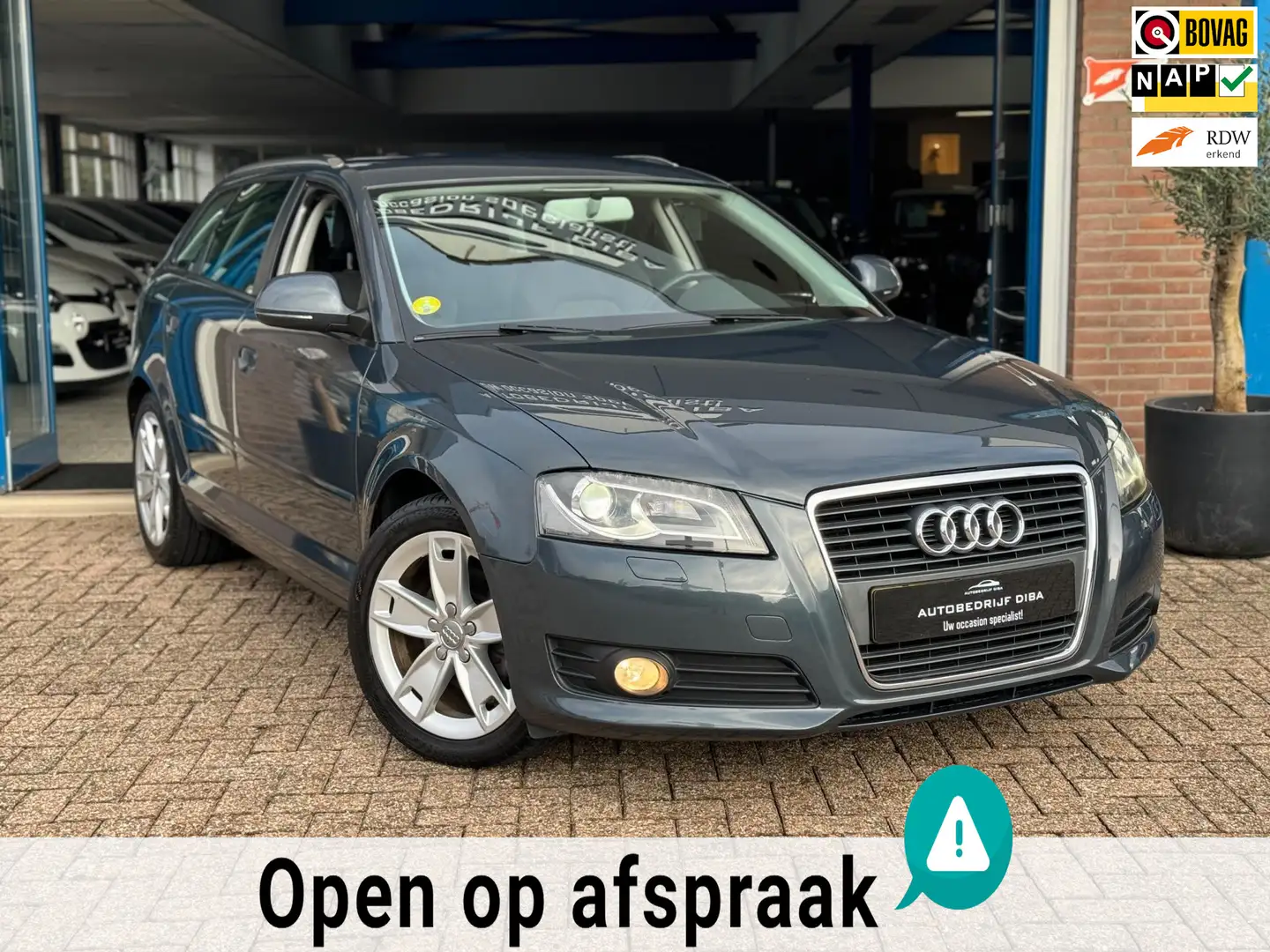 Audi A3 Sportback 1.4 TFSI Ambition Pro Line NAVI CLIMA NA Grijs - 1