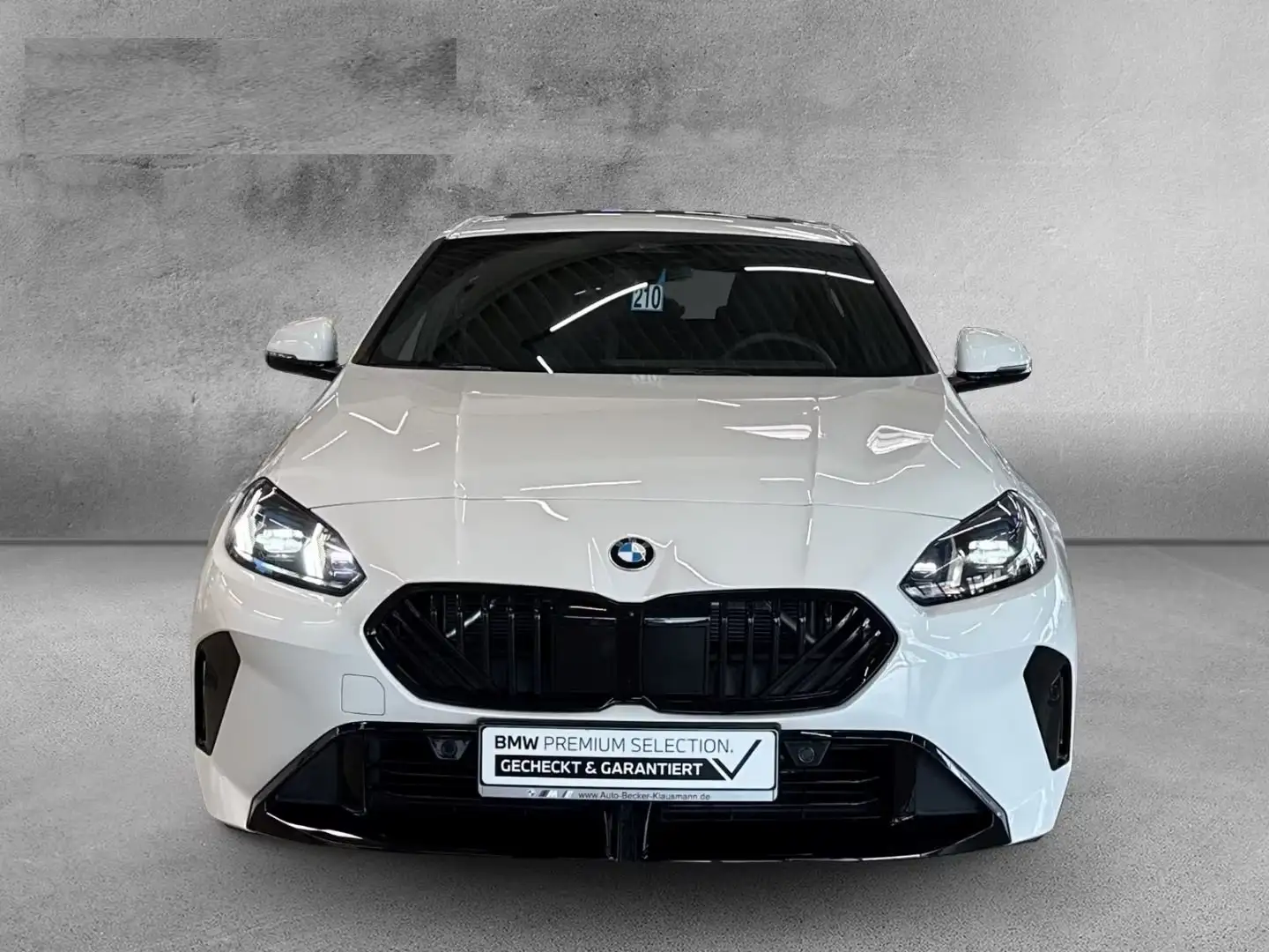 BMW 118 d M Sport PRO/ PANORAMA / R18 / H K Sound / Camera Bianco - 1