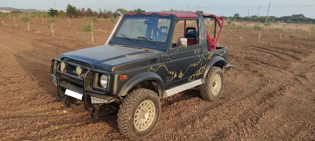 Suzuki SJ 410