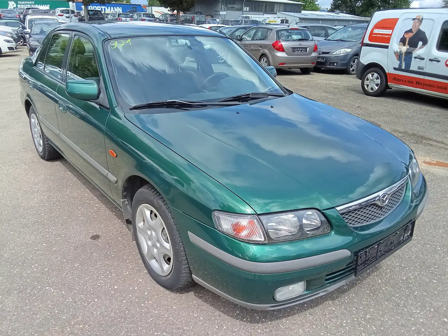 Mazda 626 Grün - 2