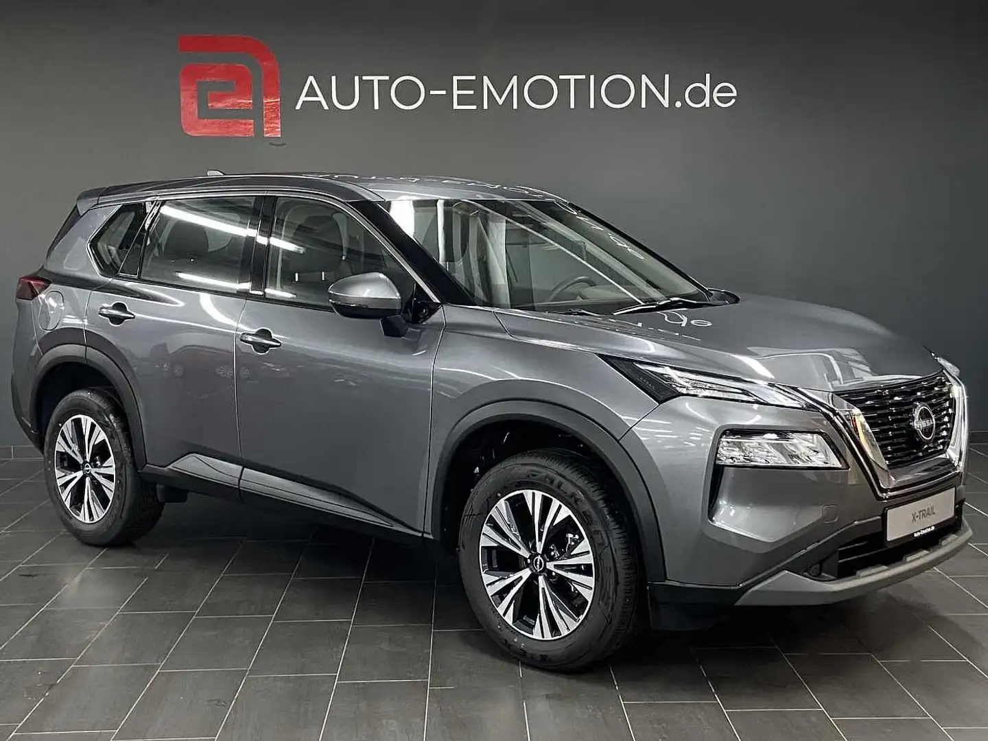 Nissan X-Trail VISIA 1.5 VC-T MHEV Grigio - 2