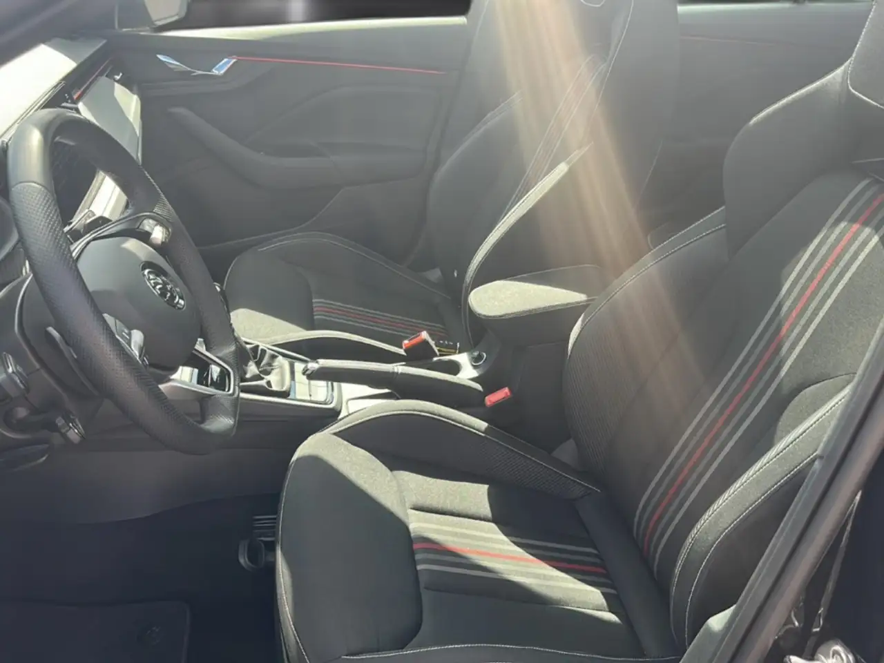 Skoda Scala 1.5 TSI DSG Monte Carlo Navi ACC Pano LED, миниатюра 10