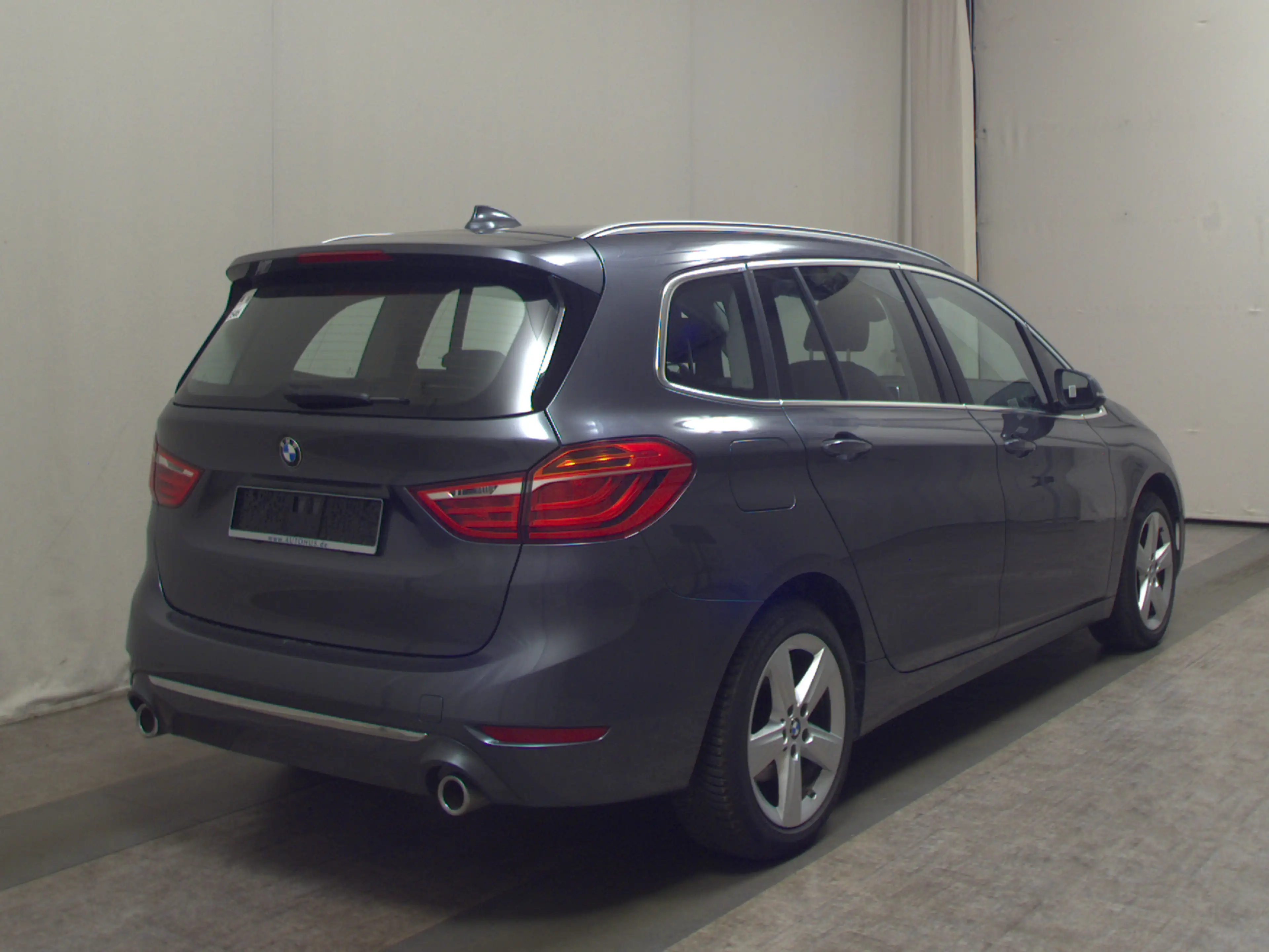 BMW 218 218d Luxury-Line LEDER NAVI LED SHZ PDC — photo 4