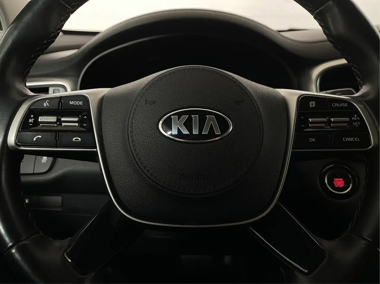 Kia Sorento снимка Kia Sorento