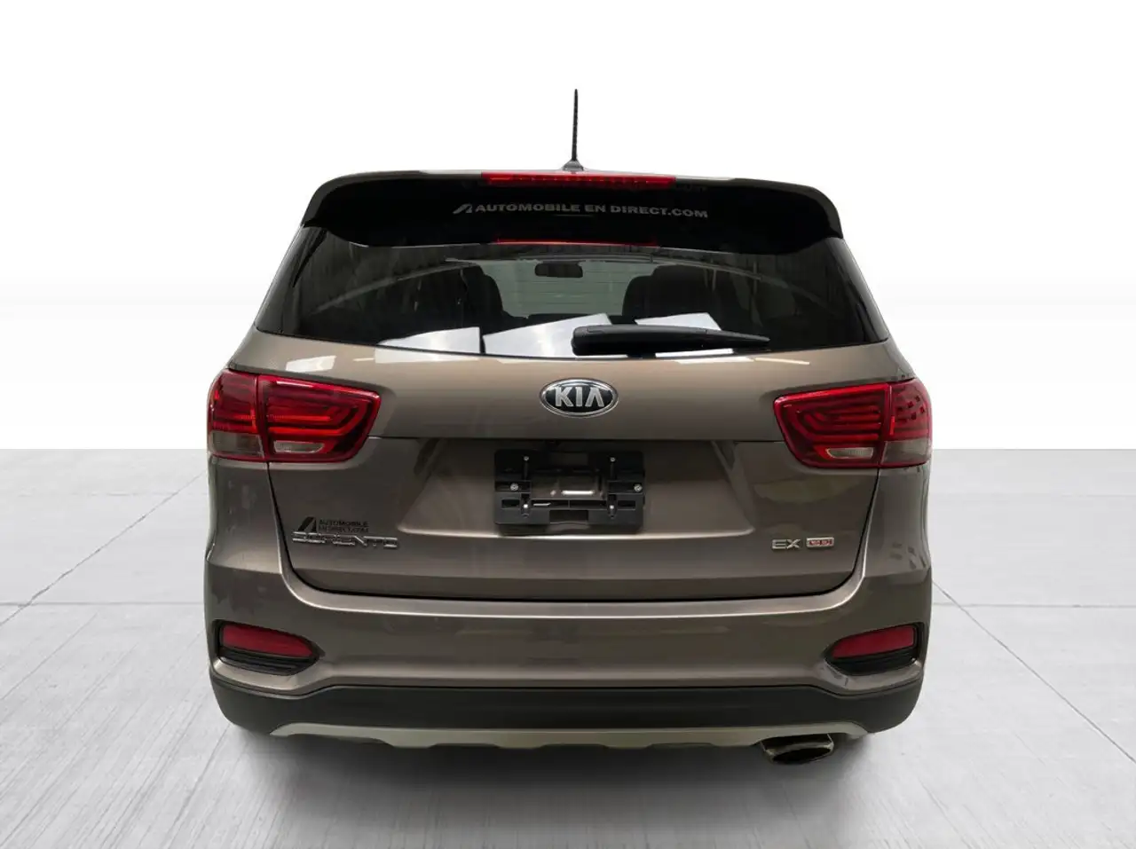 Kia Sorento снимка Kia Sorento