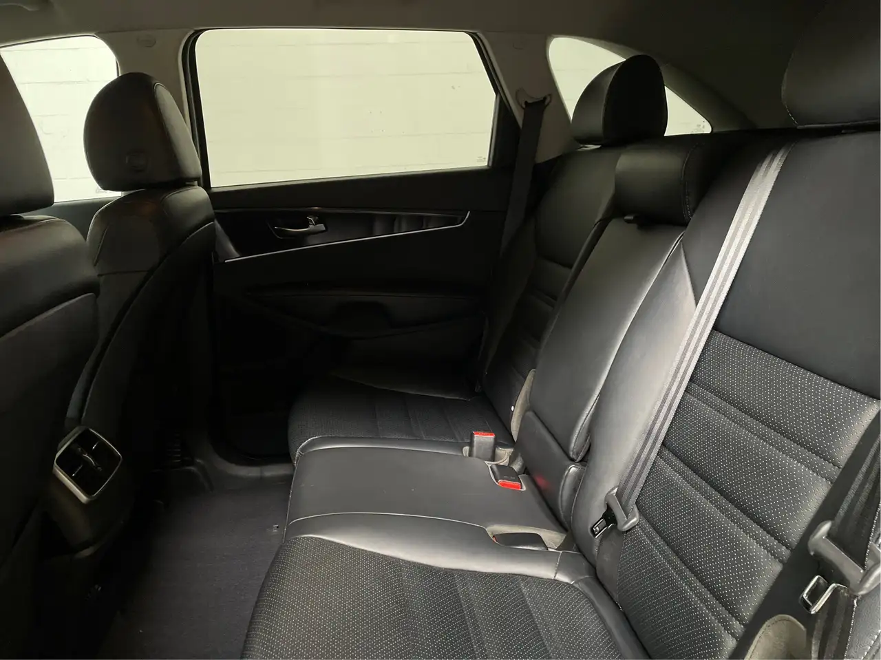 Kia Sorento снимка Kia Sorento