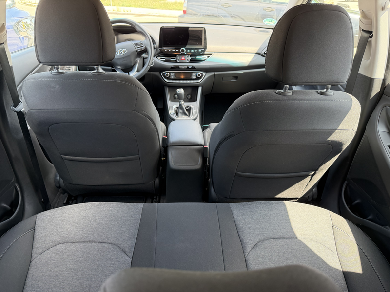 Hyundai i30 Select Mild-Hybrid — photo 6
