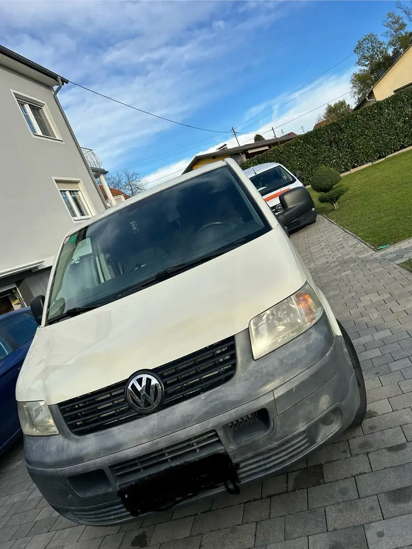 Volkswagen T5 Transporter - 1