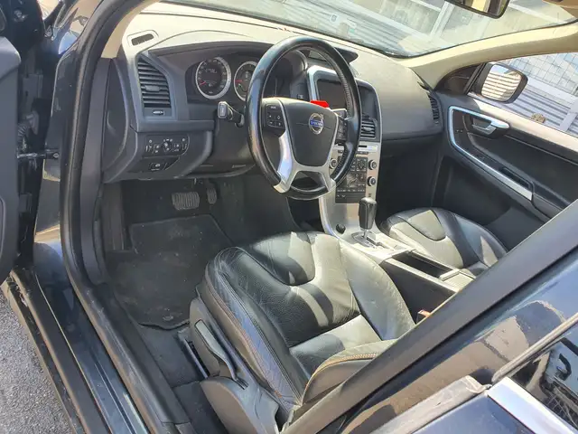 Volvo XC60 view 16