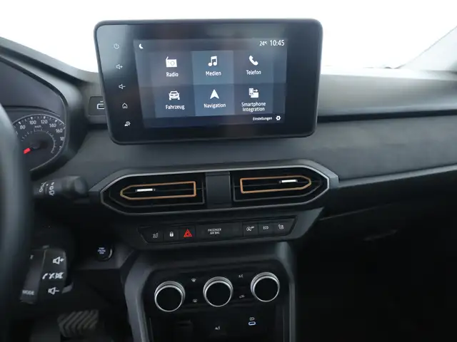 Dacia Sandero view 15