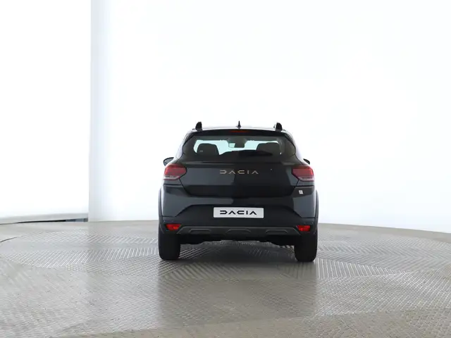 Dacia Sandero view 5