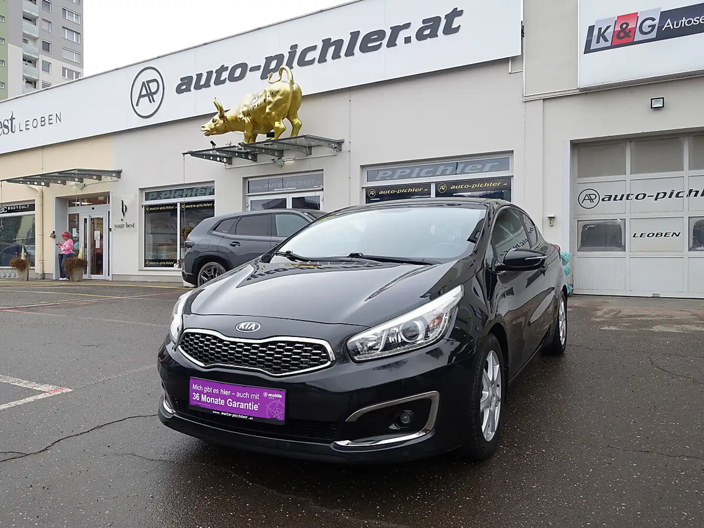 Kia ProCeed / pro_cee'd pro cee'd 1,6 CRDi ISG Platin Schwarz - 1