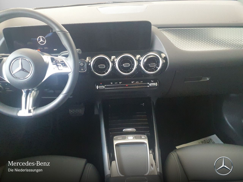 Mercedes-Benz GLA 180 d PROGRESSIVE+360°+AHK+LED+TOTW+8G — photo 15