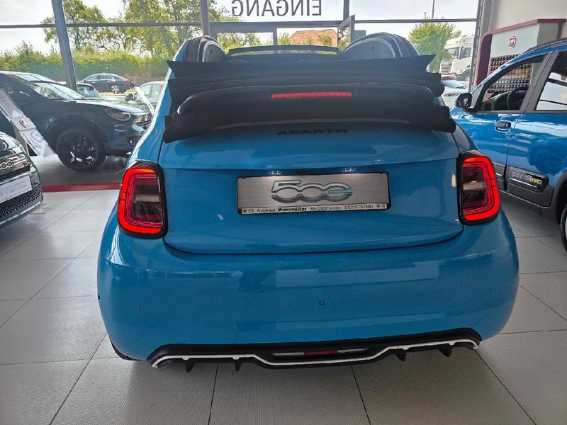 Abarth 500e Cabrio Turismo Alcantara LED Navi Soundmodul... — photo 5