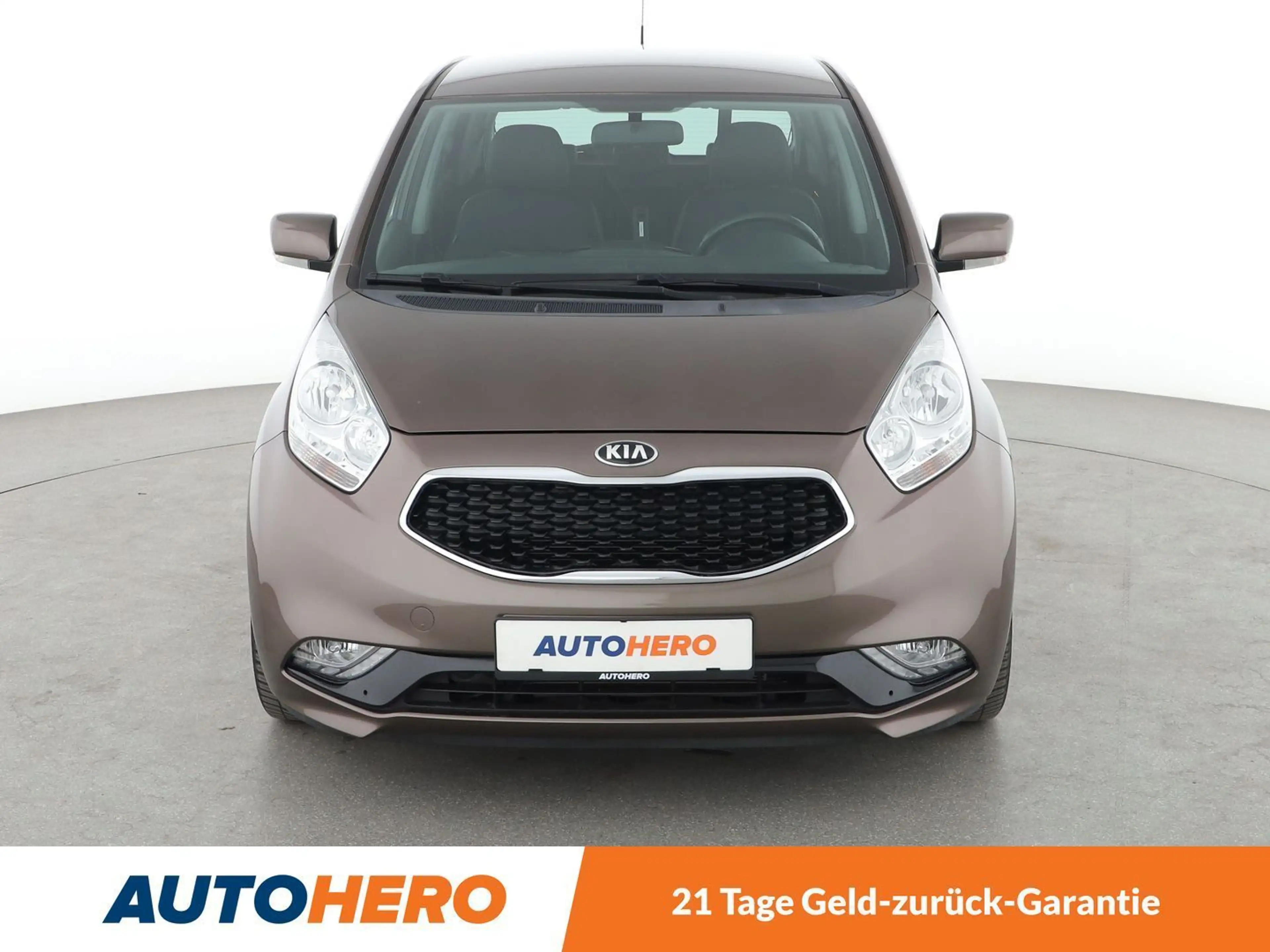 Kia Venga 1.6 Dream Team *NAVI*CAM*SHZ*LHZ*ALU*AHK* — photo 9