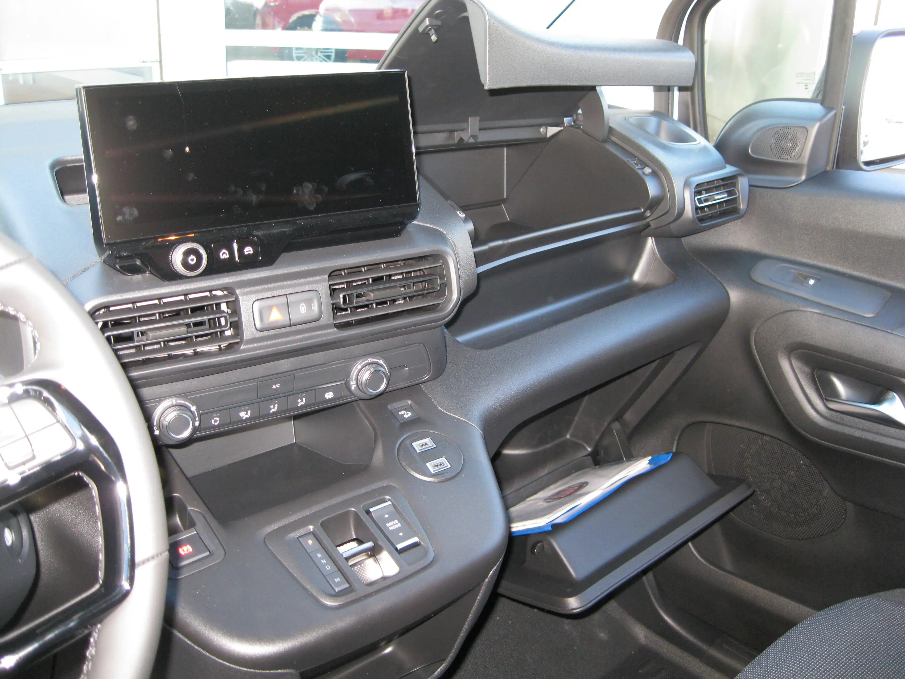 Fiat Doblo Series 4 Kastenwagen XL Diesel 130PS Automatik-ZV-PDC-KLIMA-ZV — photo 11