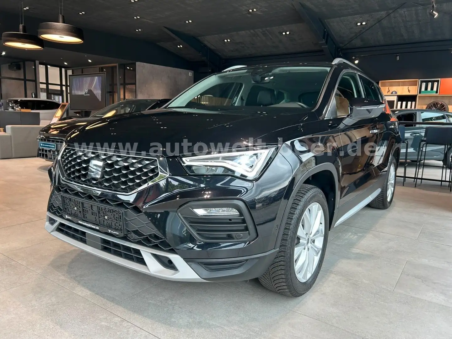 SEAT Ateca Xper. 1.5 TSI 150PS DSG *AHK*CAM*NAV* Schwarz - 1
