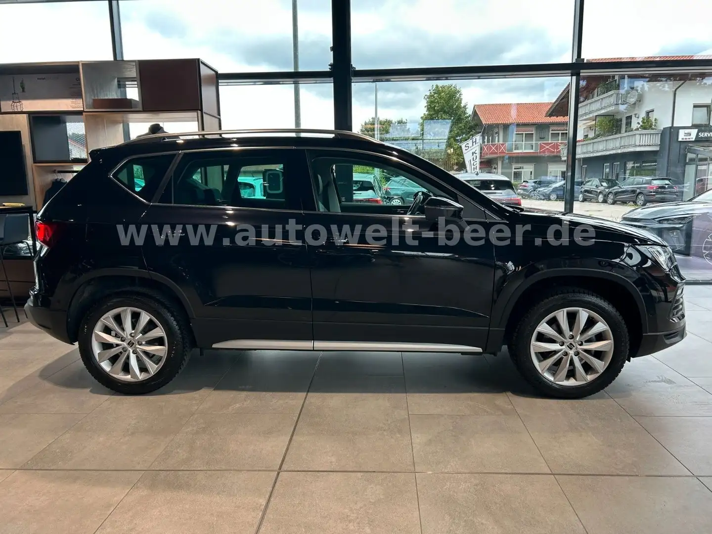 SEAT Ateca Xper. 1.5 TSI 150PS DSG *AHK*CAM*NAV* Schwarz - 2
