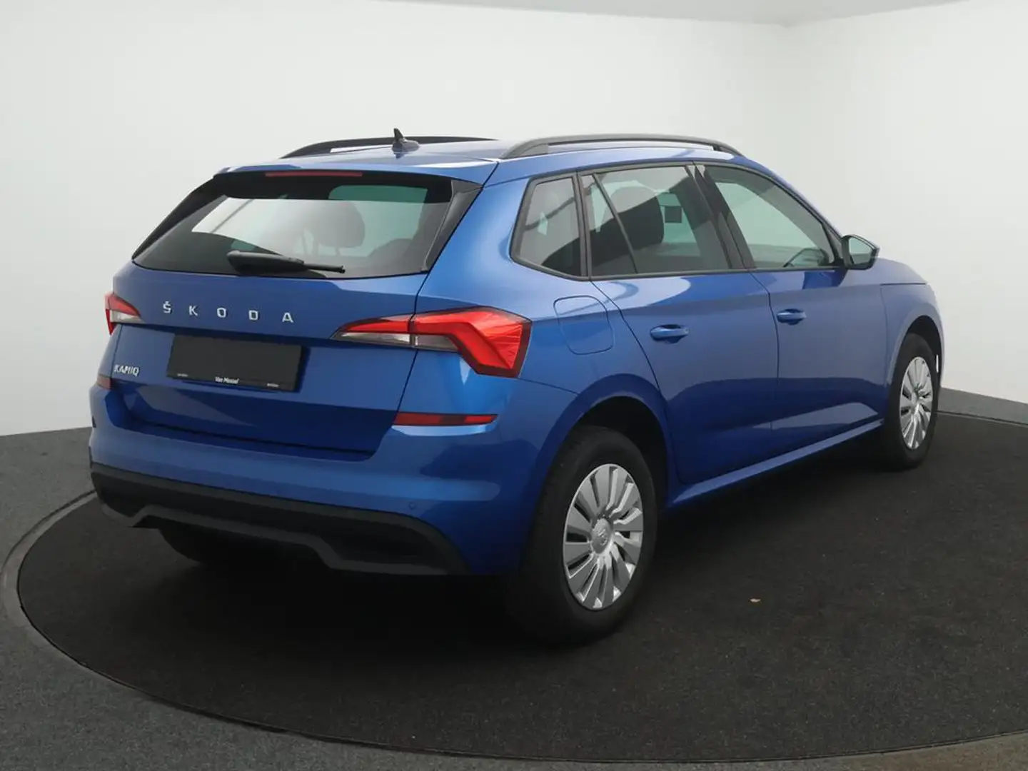 Skoda Kamiq Kamiq Active 1.0TSI 95pk 5v *APP CONNECT*BLTH*CRUI Modrá - 2