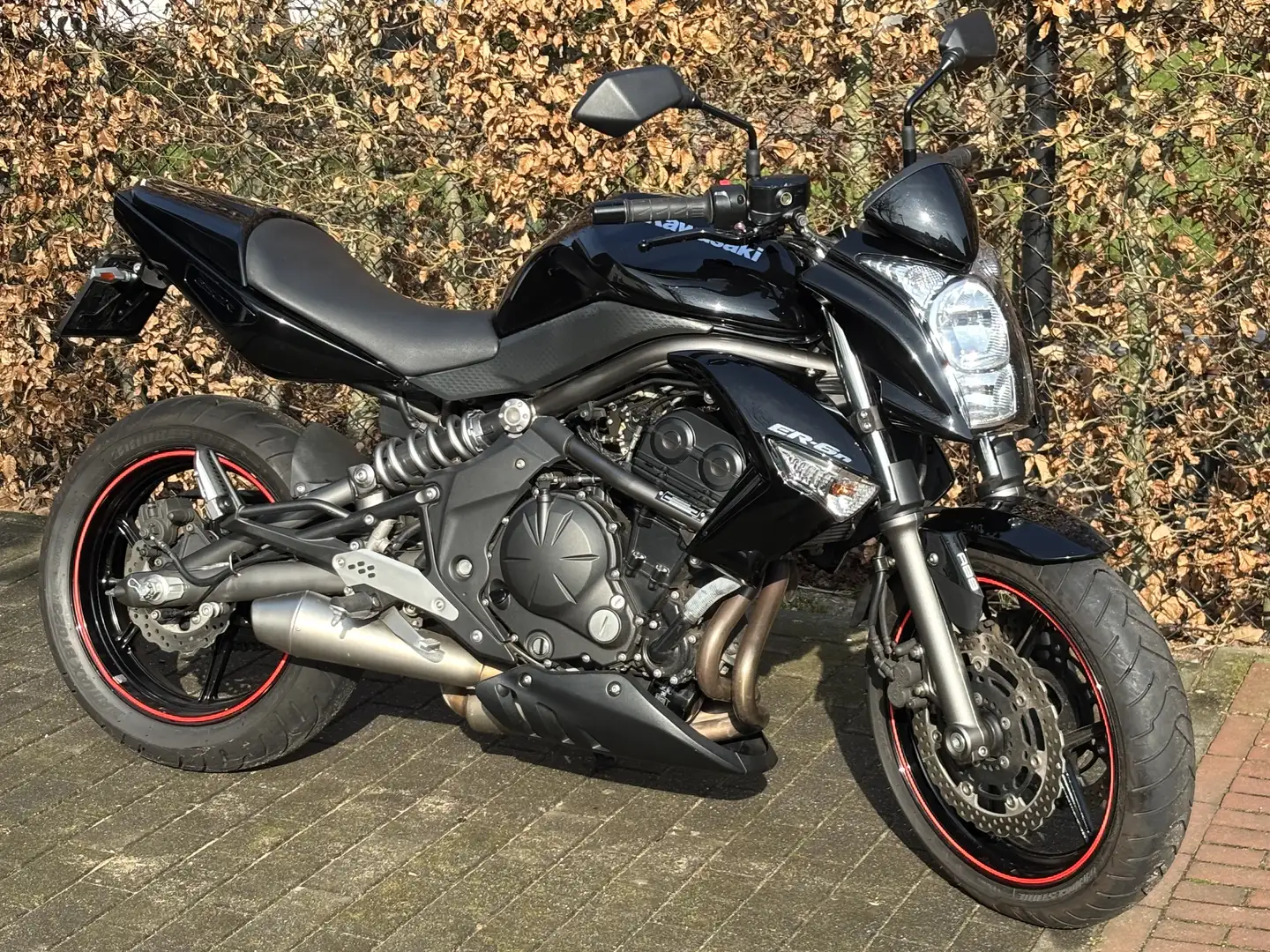 Kawasaki ER - 6 N ABS Negro - 2