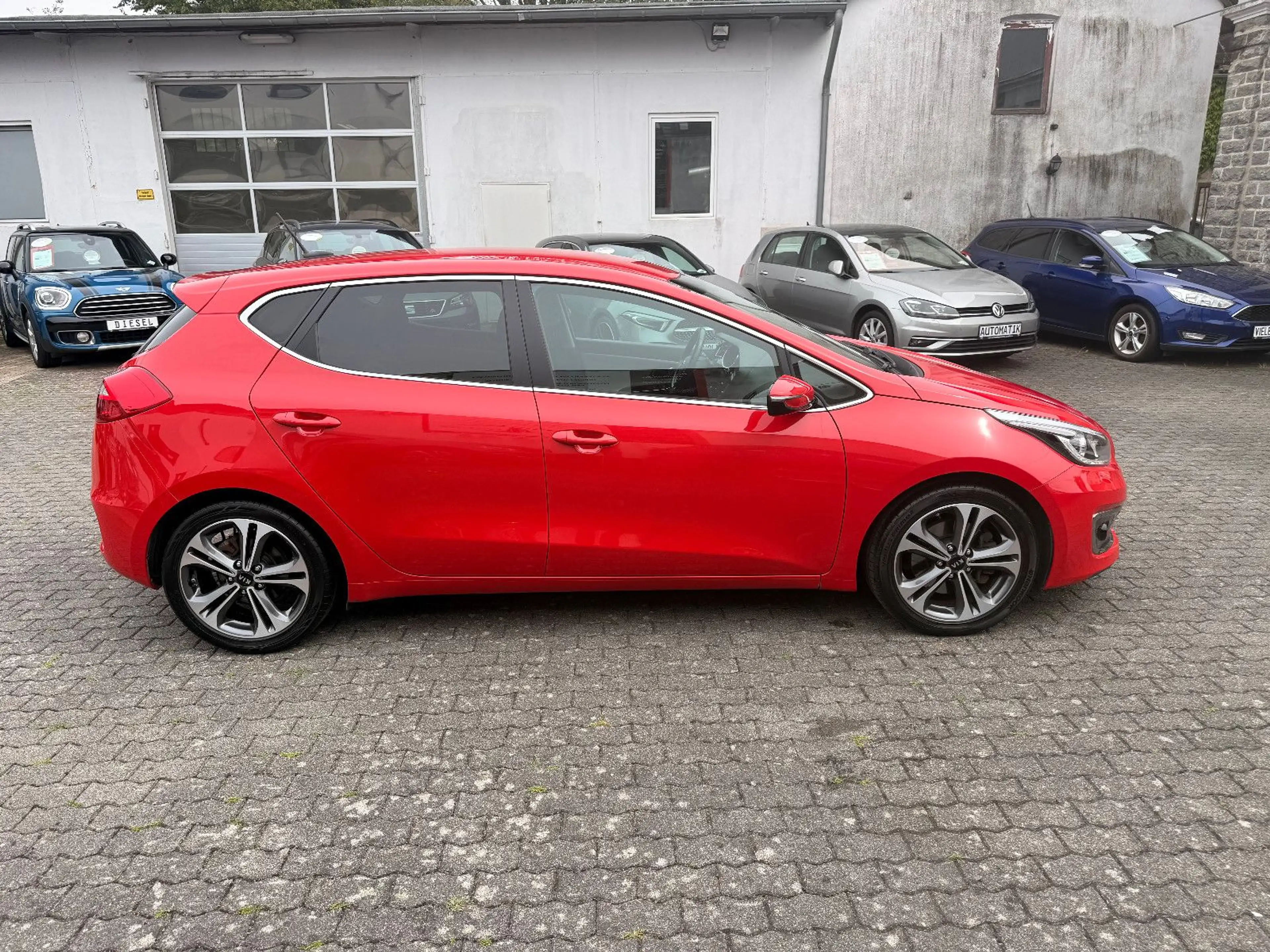 Kia Ceed / cee'd CEED 1.6 CRDI SPORT Edition KAMERA NAVI LED PDC — photo 13