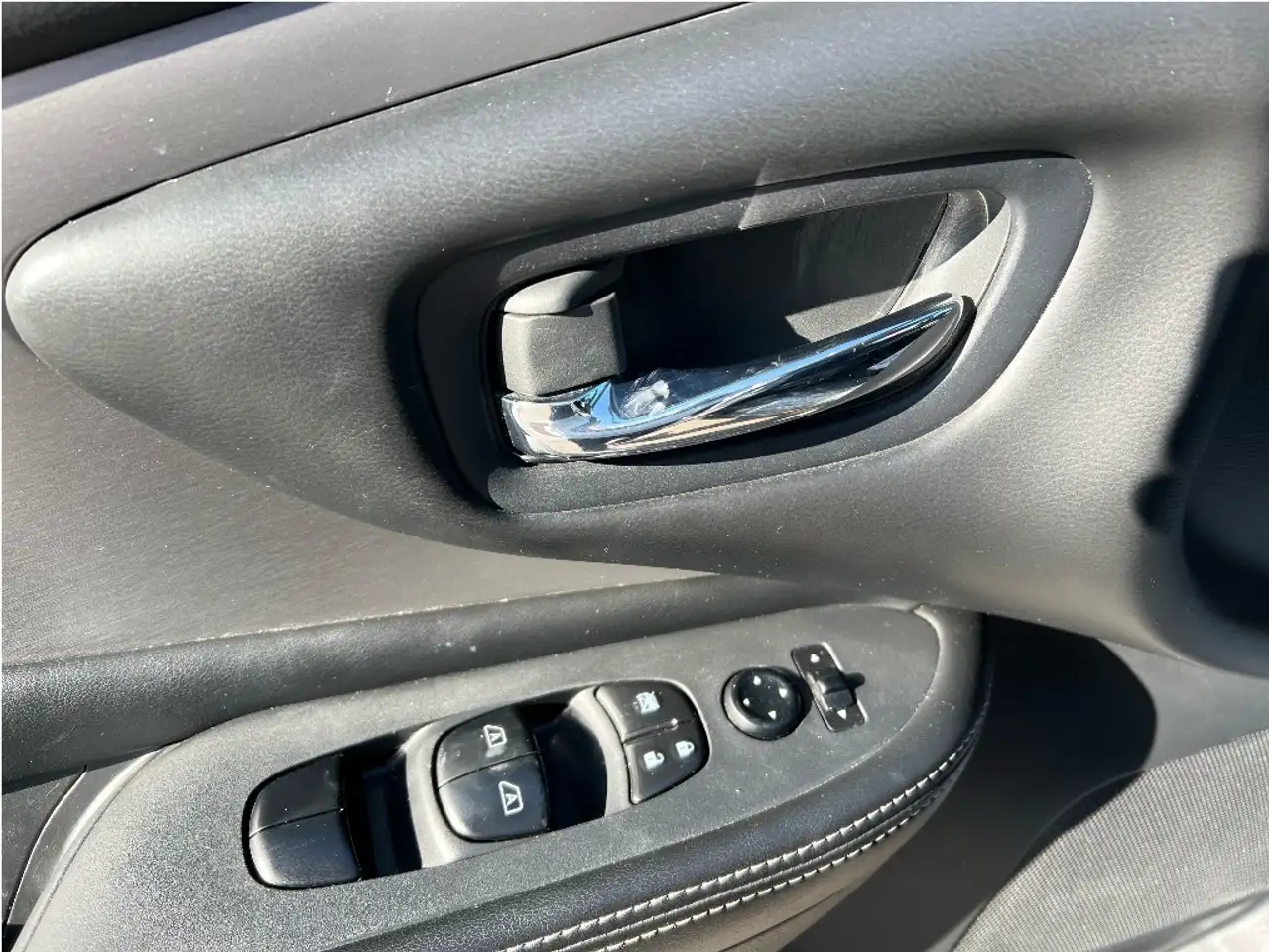 Nissan Murano снимка Nissan Murano
