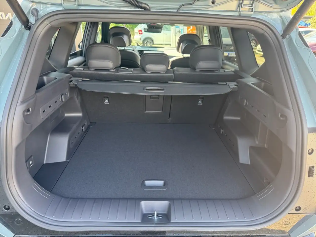 Kia EV5 GT-Line 2WD LAUNCH EDITION HUD Navi Temp PDCv+h SH 16